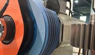 Successfully solved the grinding wheel vibration problem of the gear grinding machine